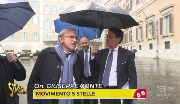 I comunisti a Sanremo e la poltrona ingombrante della Santanchè