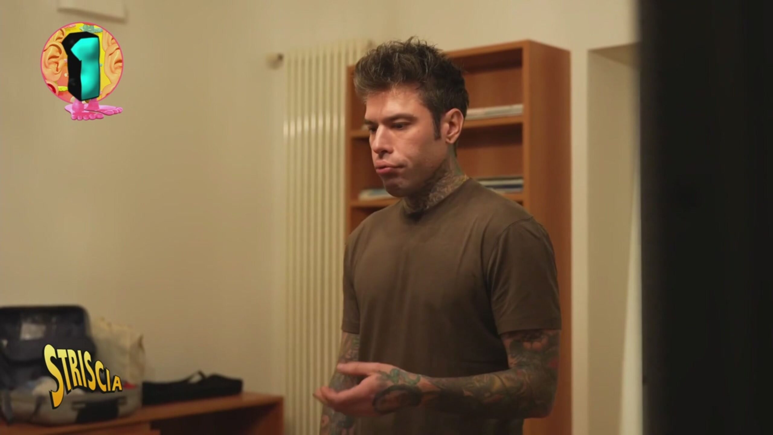 Gli scoop di Corona sui tradimenti di Chiara Ferragni e le reazioni di Fedez: Spetteguless a manetta - Striscia la notizia