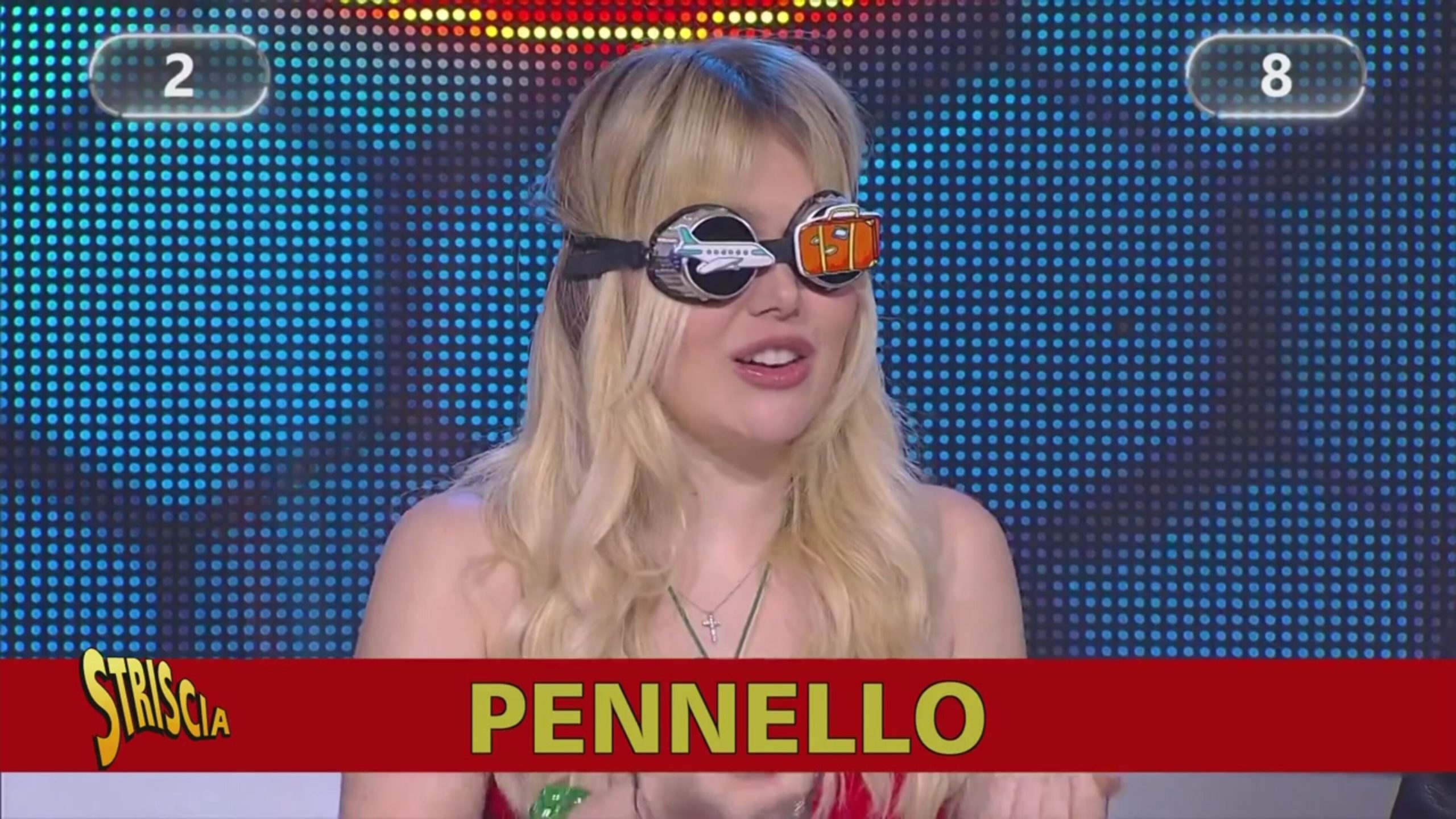www.striscialanotizia.mediaset.it