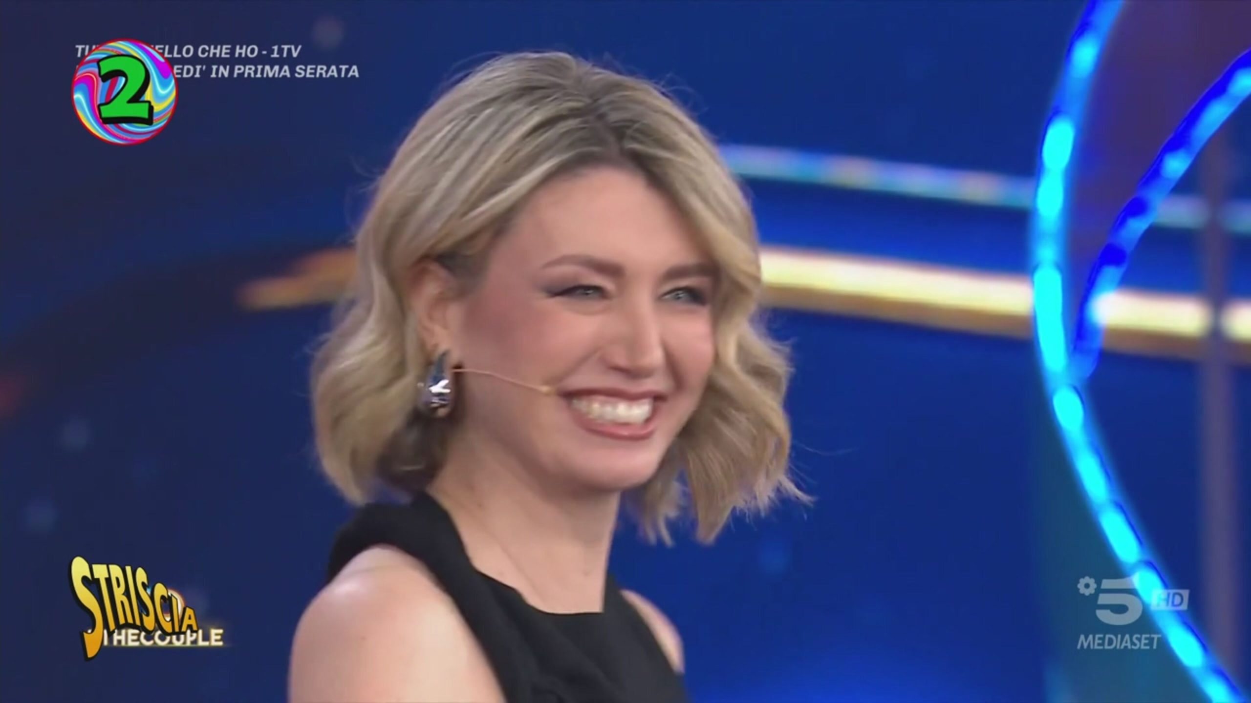 “I Nuovi Mostri”: Elena Barolo ha un debole per i volatili ma il primo posta va al De Martino… dei Gialappi!