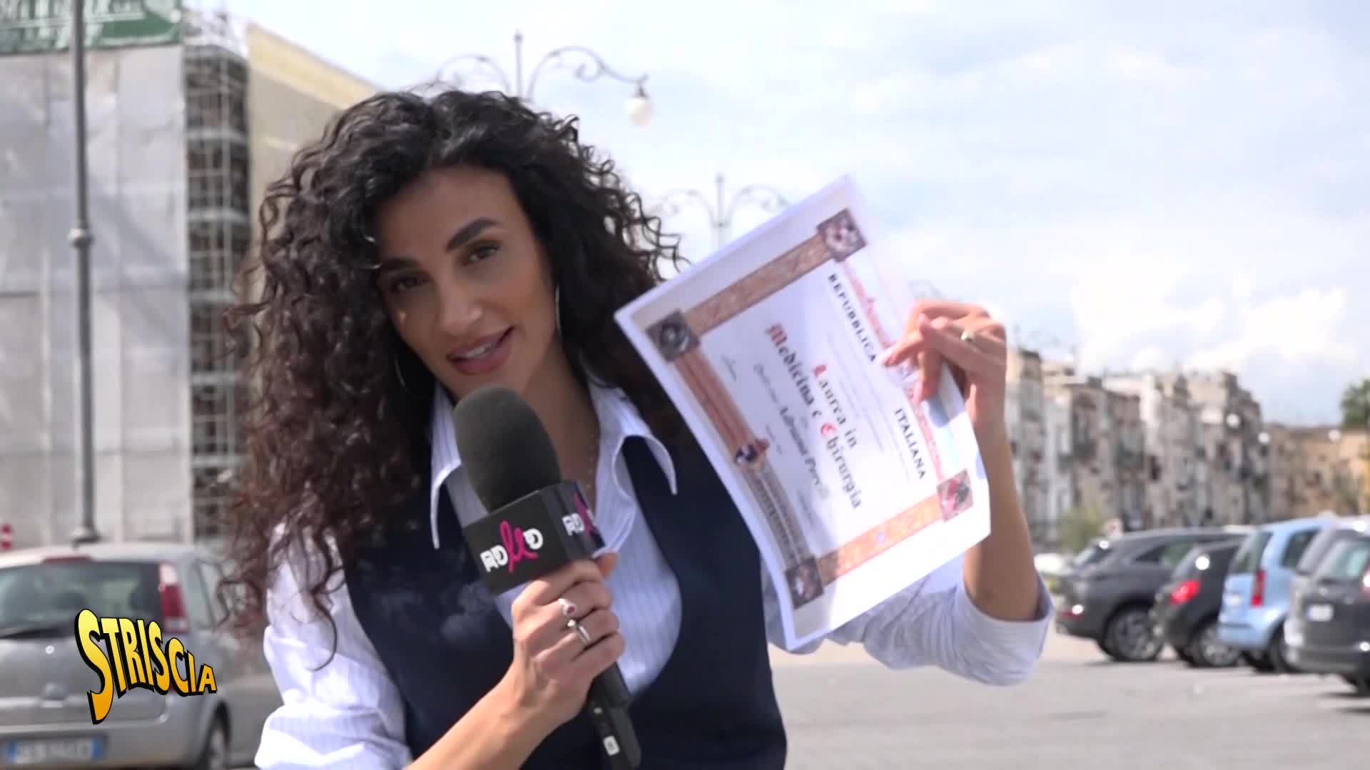 La nuova inviata di Striscia smaschera una falsa dottoressa che pratica filler e “rigenera” i tessuti