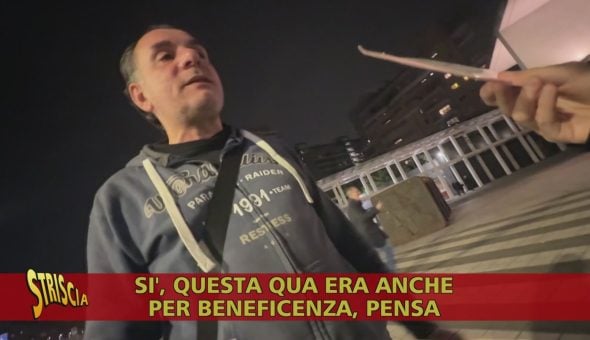 Davanti al Teatro Arcimboldi agisce il furbetto della falsa beneficenza