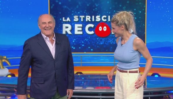 Striscia dei record: tra pappagallini e acrobazie a mezz'aria