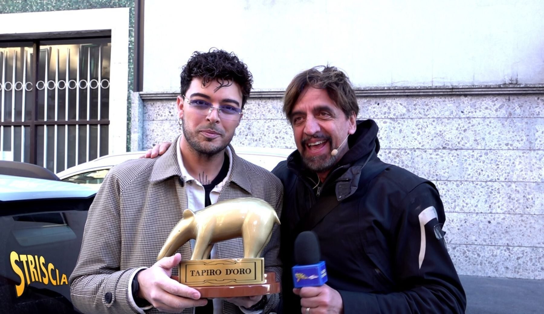 Tapiri di stagione, Stash dei The Kolors si consola con il suo primo Tapiro dopo aver subito un furto