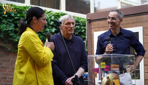 Asta speciale per i 30 anni di Libera: quelli dell'associazione si auto-tassano per aggiudicarsi il Tapiro d’oro portato da Stefania Petyx e regalarlo a don Ciotti!