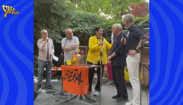 Stefania Petyx all'asta di Libera: gli associati, auto-tassandosi, compreranno il Tapiro per regalarlo a don Ciotti!