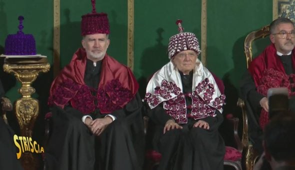 Mattarella sembra Capitan Ventosa e Re Felipe uno dei Teletubbies: il video dal Portogallo