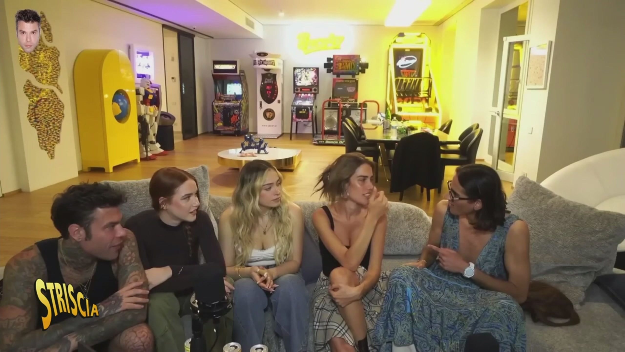“Spetteguless”: Fedez e Clara stanno insieme?