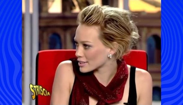 Hilary Duff ospite a Striscia: dalle papere sul set di Lizzie McGuire alle hit musicali passando per… la Calabria