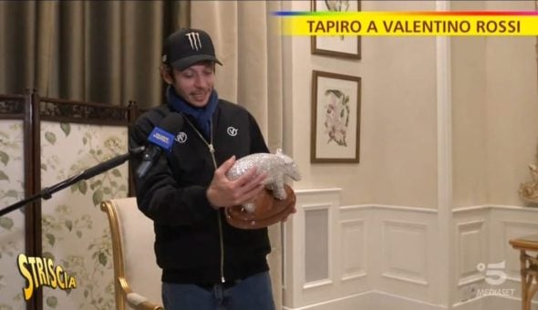 Valentino Rossi e il Tapiro di diamanti: addio alla Moto GP… ma con stile