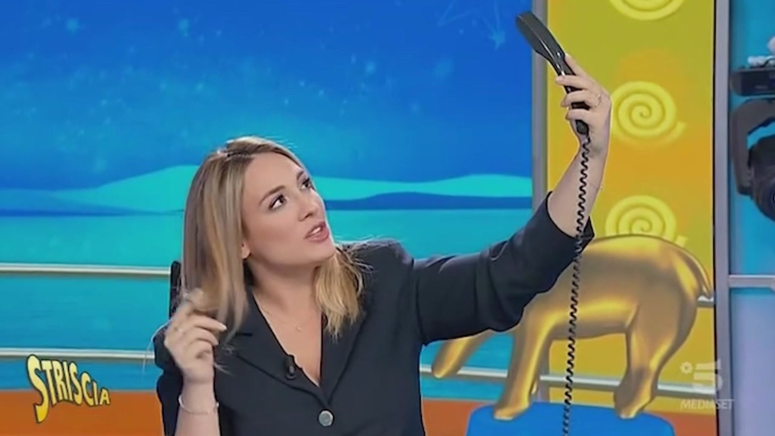 Le mille imitazioni di Francesca Manzini a Striscia!