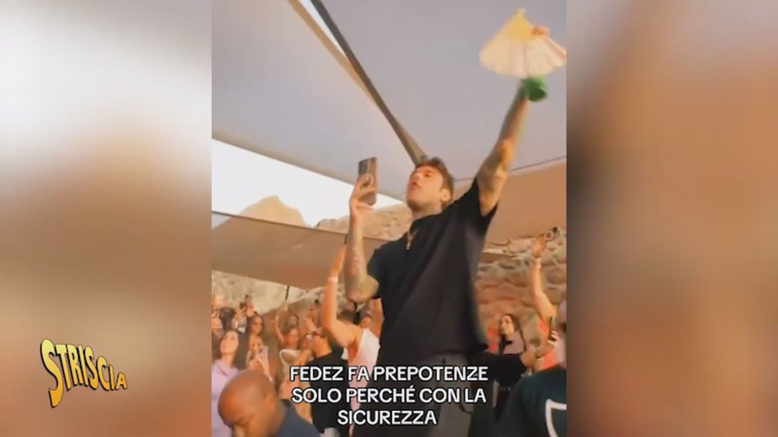 “Fedez fa il prepotente solo perché è con la sicurezza”: reazioni indignate