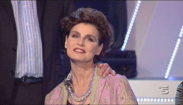 La Musa di Armani Antonia Dell'Atte giurata a Velone, programma di Antonio Ricci