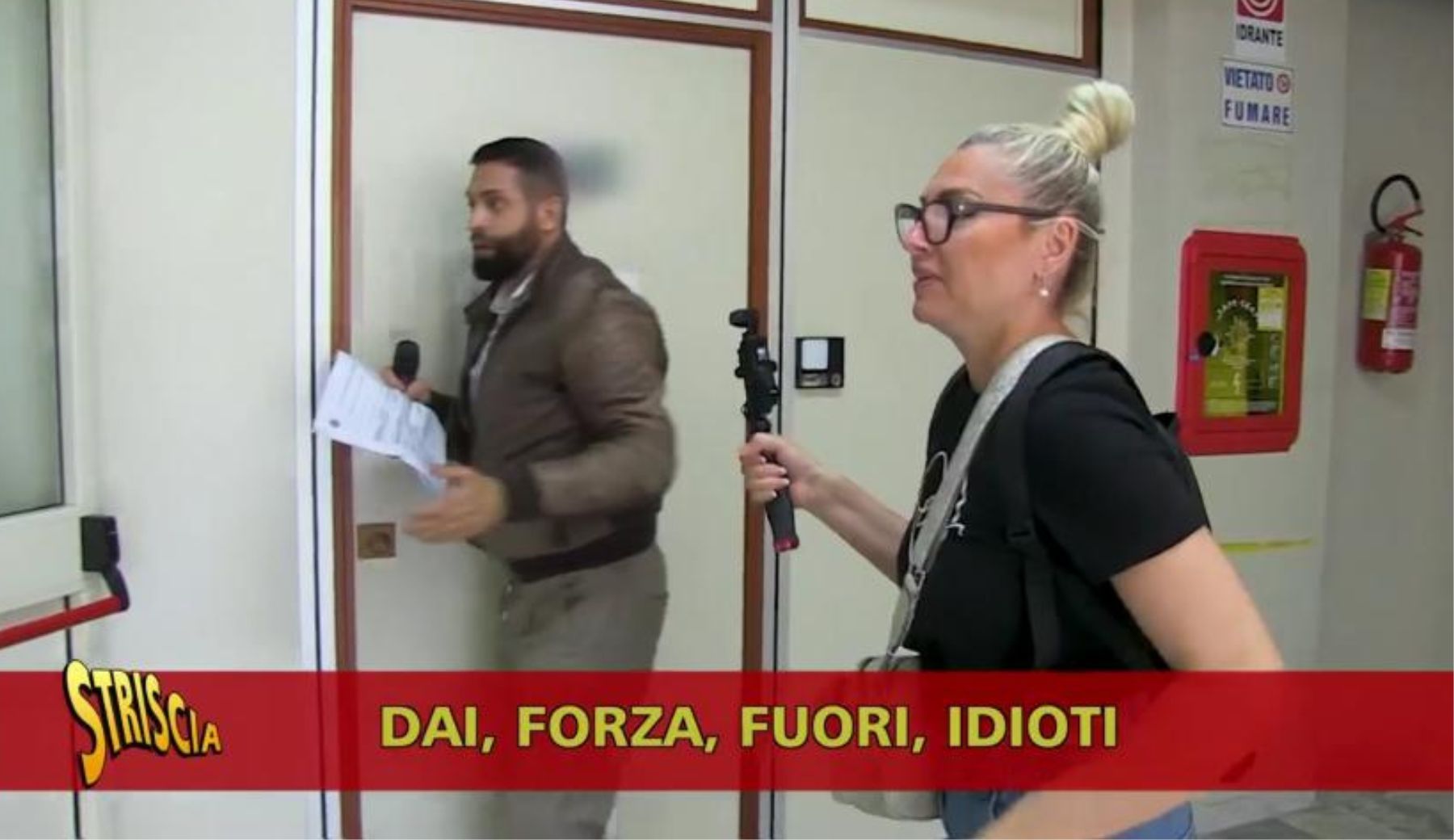 Lamezia Terme: il tribunale dà ragione a Striscia, l’edificio è abusivo. Il video dell’aggressione a Macrì