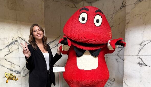 Il Gabibbo di LEGO®️ star dell’Italy Brick Expo di Roma. Vittoria Ricci: «È l’ennesima conferma che il nostro pupazzone ha lasciato un segno indelebile non solo nella storia della televisione ma in quella di tutta l’Italia»