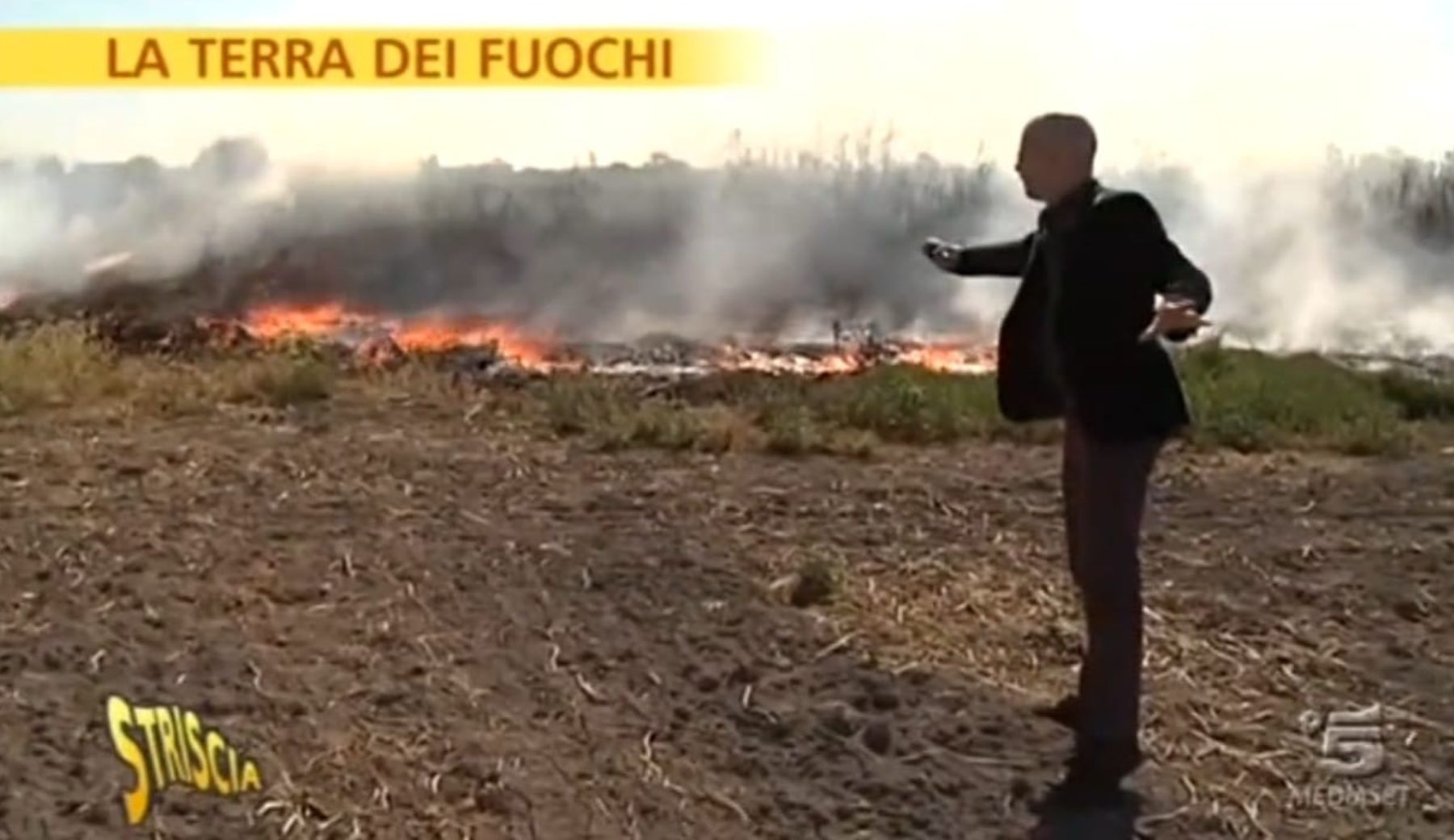 Il decreto Terra dei Fuochi è legge. Striscia è stata la prima ad occuparsene nel 2009
