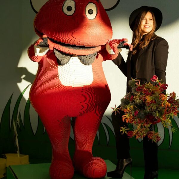 Vittoria Ricci su Libero: «Il tg satirico pronto a tornare su Canale 5, anche a cambiare forma. Striscia tutela dei cittadini e garanzia di libertà di pensiero»