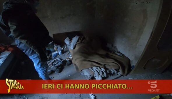 Novara, al via la bonifica dell’ex cotonificio divenuto zona di spaccio e degrado di cui si era occupata Striscia