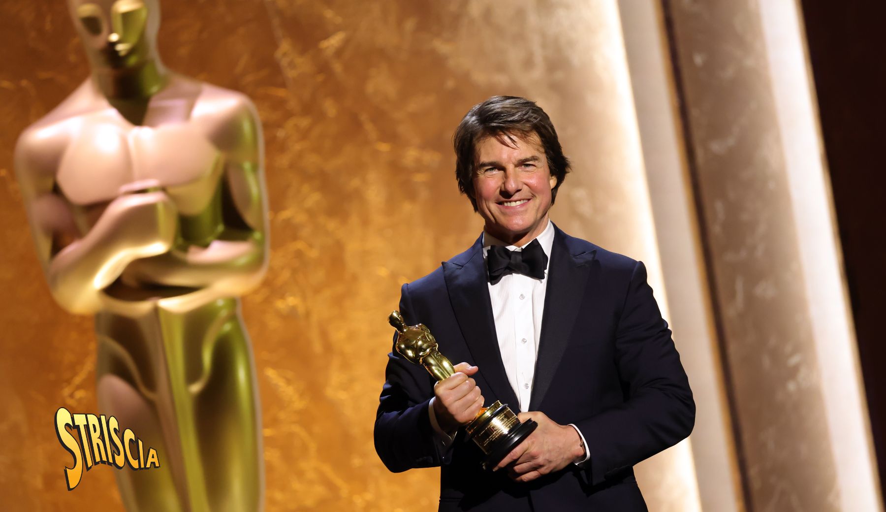 Tom Cruise vince il suo primo Oscar: l’intervista esclusiva a Striscia