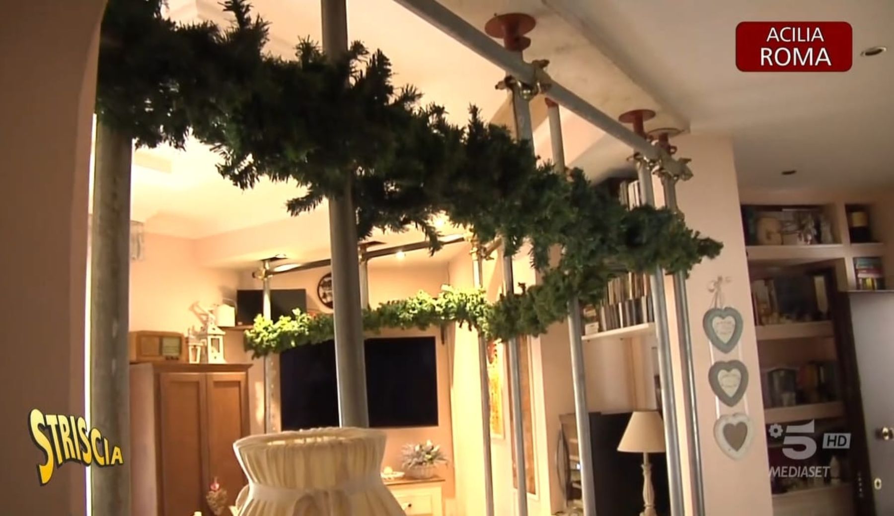 Acilia (RM), al via i lavori di ristrutturazione del palazzo pericolante più volte finito nel mirino di Striscia