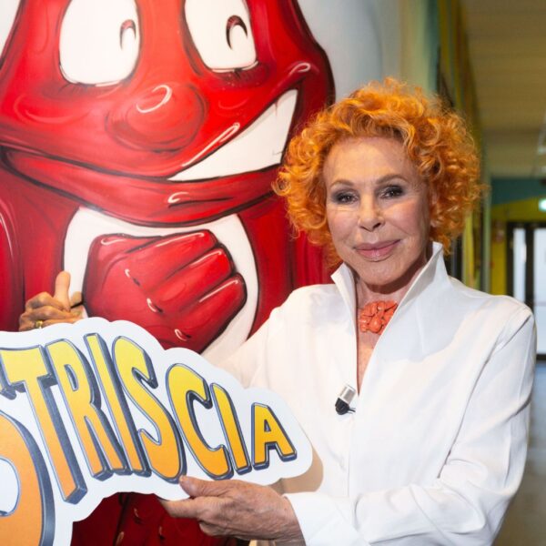 Addio alla mitica Ornella Vanoni: una diva senza tempo. I suoi momenti più iconici e memorabili a Striscia la Notizia