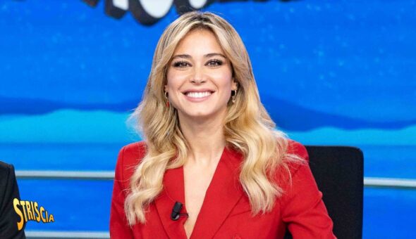 Diletta Leotta mamma per la seconda volta: l'annuncio sui social. Rivediamo alcuni Tapiri collezionati e la sua conduzione a Striscia