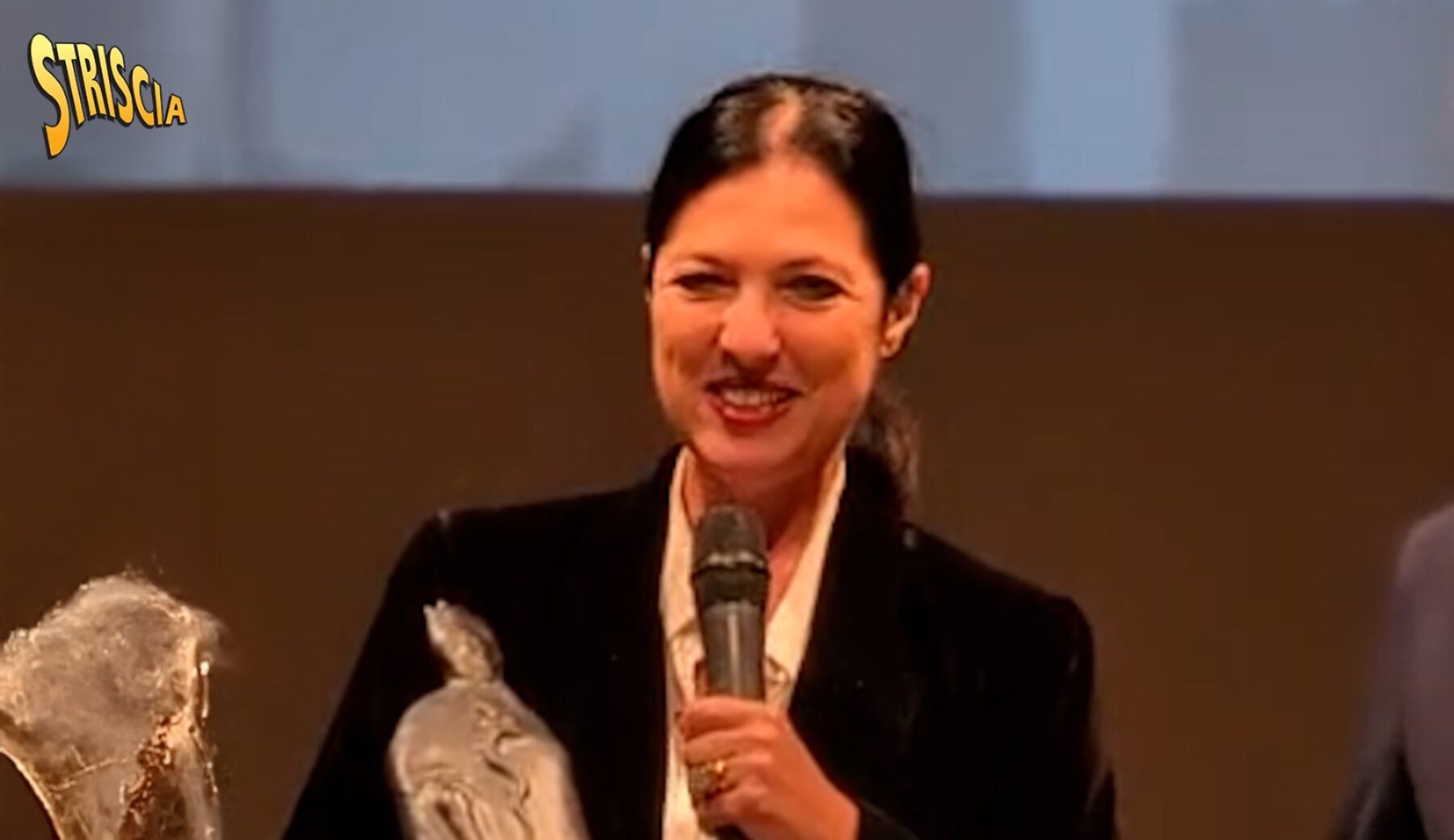 Premio “Genio Città di Palermo” a Stefania Petyx. «Lo dedico a mio padre e ad Antonio Ricci»