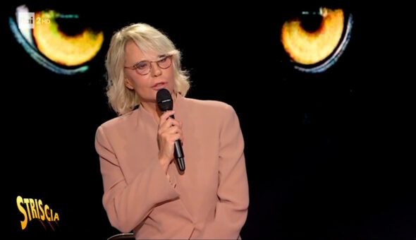 Maria De Filippi a Belve: per pagare le multe rubavo l’argenteria in casa