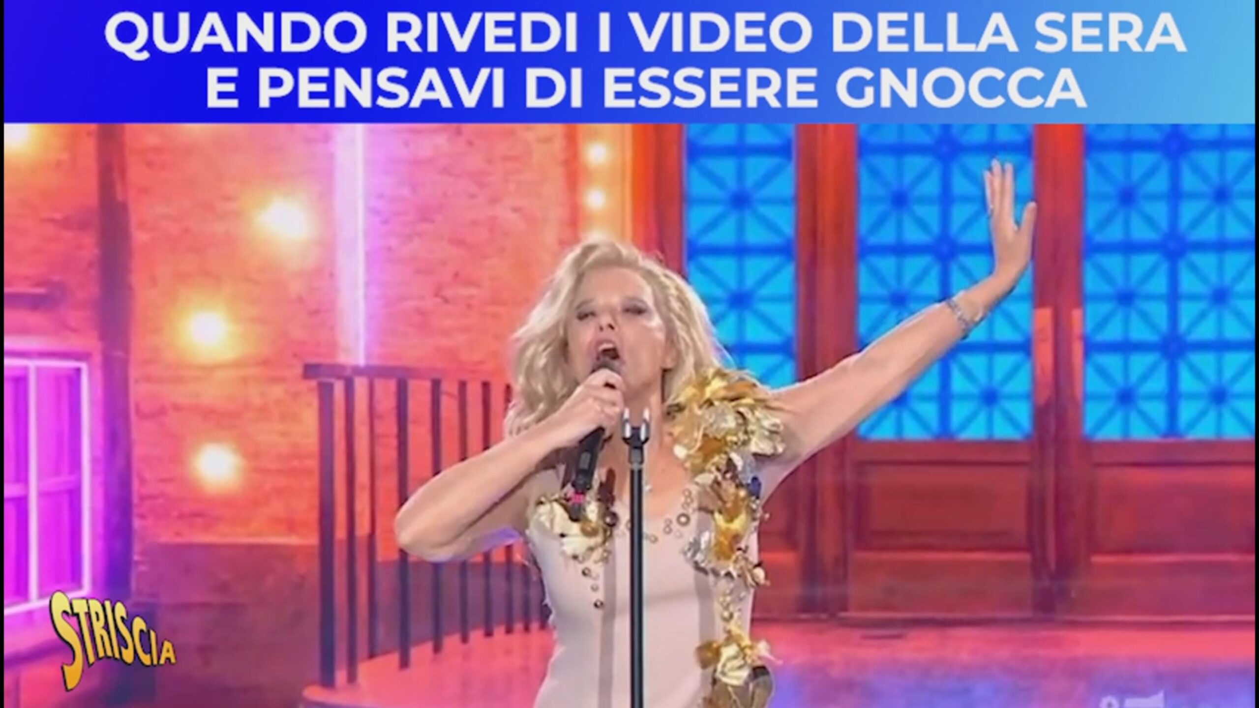 Maria De Filippi in versione Anna Oxa