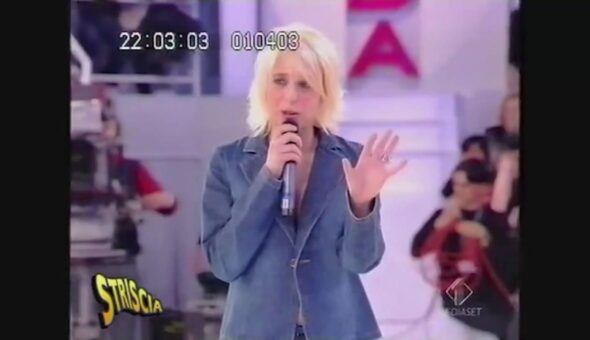 Auguri a Maria De Filippi: da 