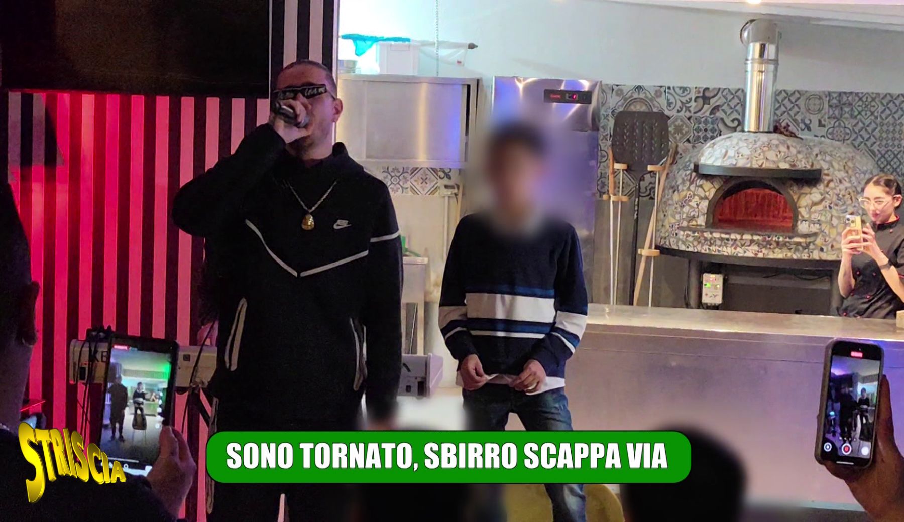 I “neomelodici” che inneggiano alla malavita e vengono accolti come beniamini alle feste per bambini