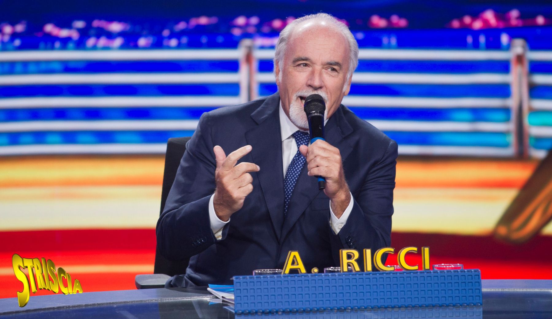 Antonio Ricci lancia la 38esima edizione di Striscia la notizia – La voce della presenza: «Guardate quello che siamo in grado di fare!»