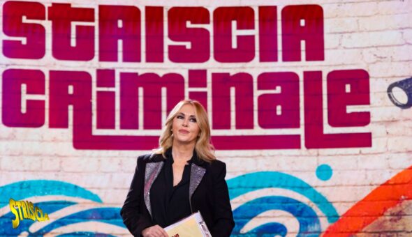 Roberta Bruzzone per la prima volta al tg satirico presenta Striscia Criminale