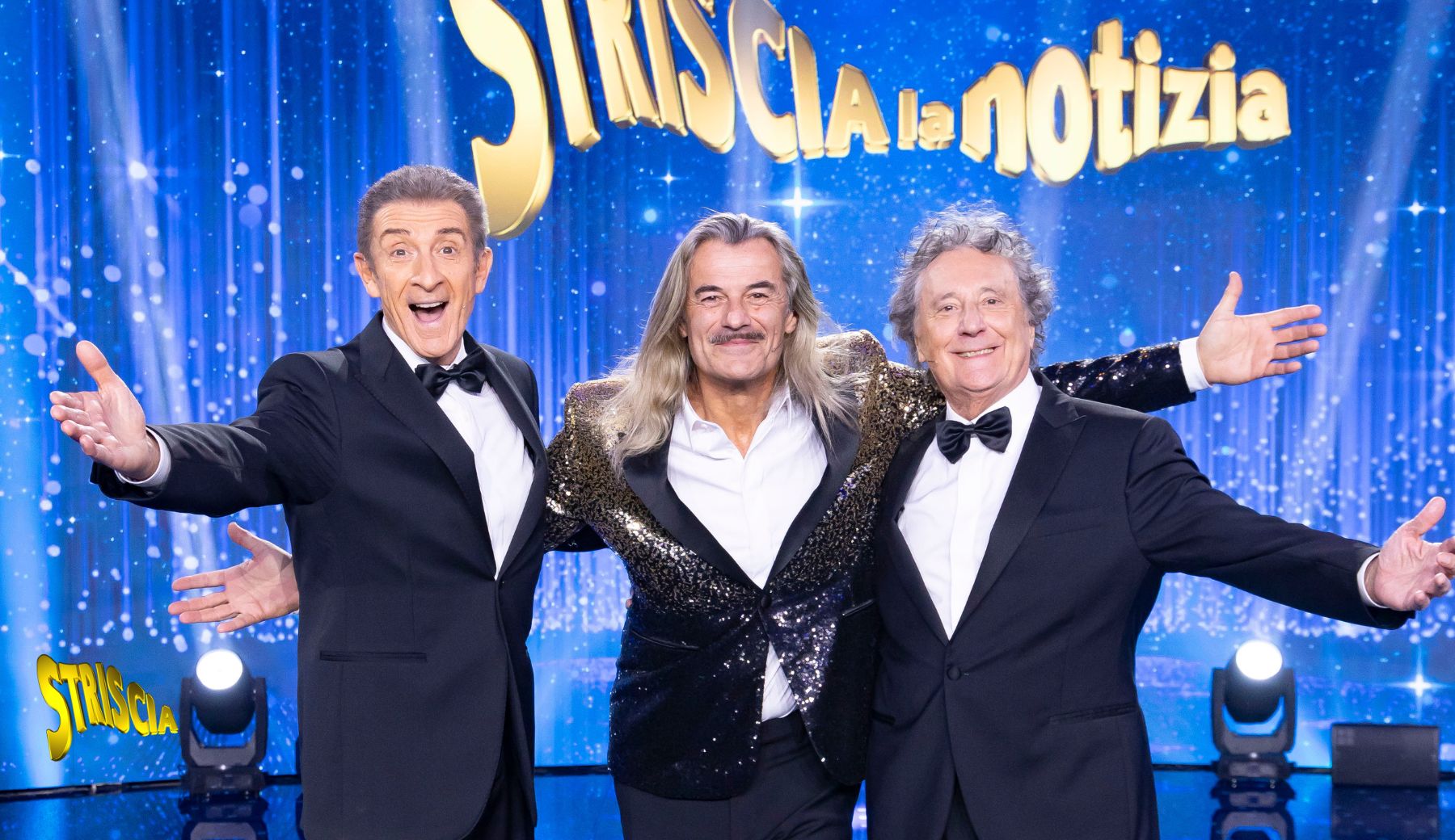 Striscia la notizia è La voce della presenza. E alla musica ci pensa Demo…