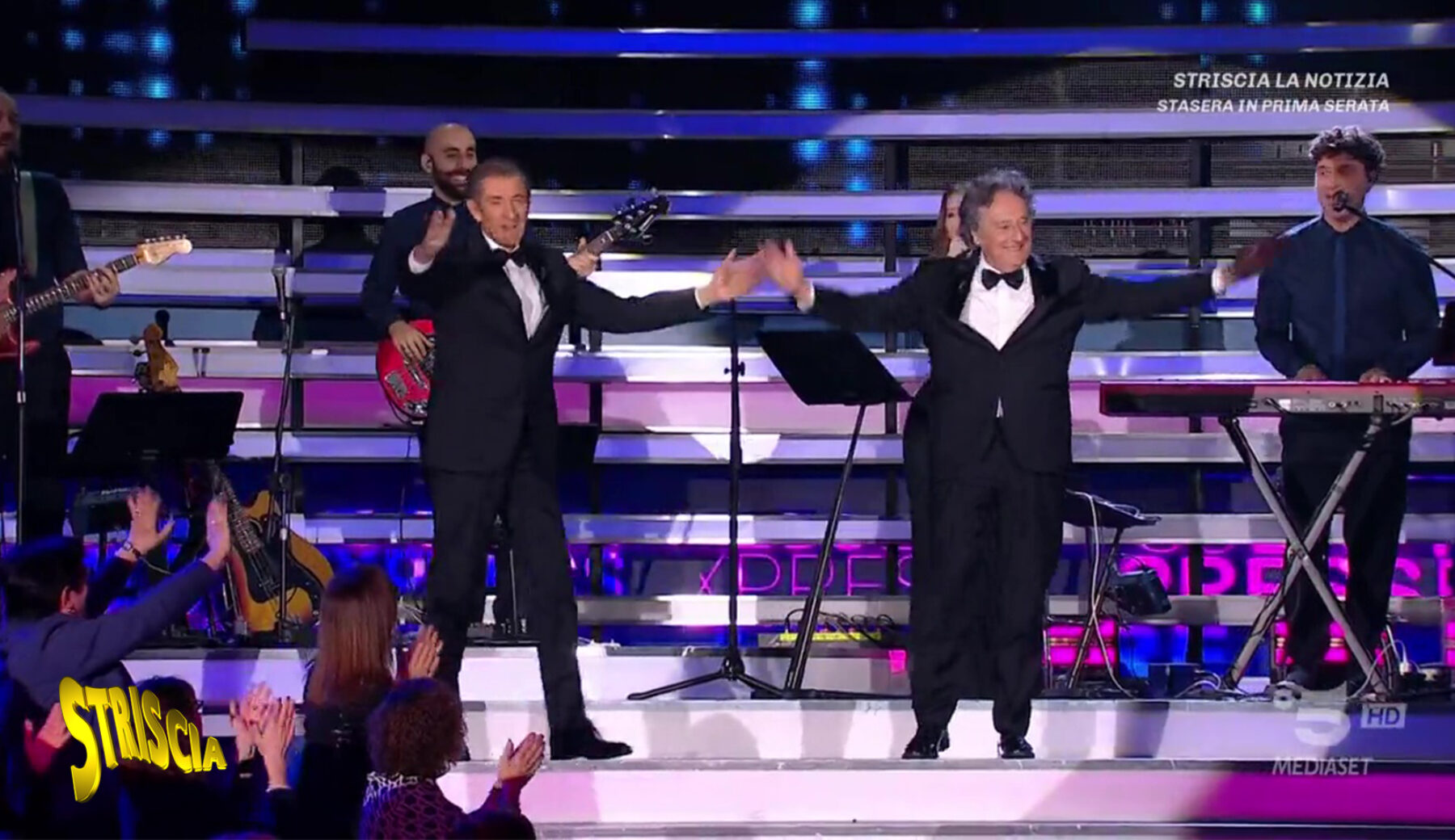 Ezio Greggio ed Enzo Iacchetti a sorpresa da Gerry Scotti a La Ruota della Fortuna