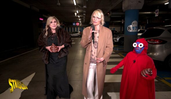 Esclusiva Maria De Filippi: il video del backstage a Striscia