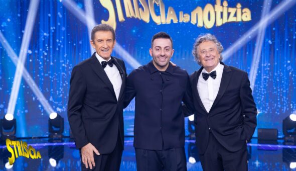 Achille Lauro canta “Fritto Misto”… ma è Francesco Cicchella a sorprendere tutti!