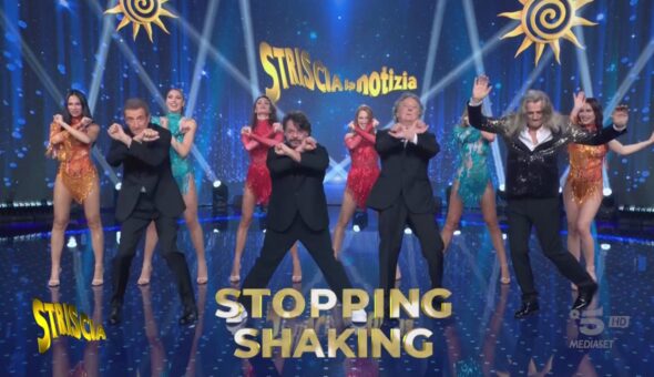 Lillo diventa Coreografo e incendia il palco di Striscia