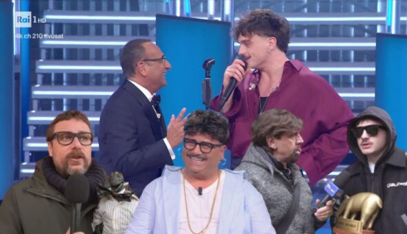 Olly apre Sanremo 2026. Un anno fa lo scoop di Pinuccio, l'attapiramento e l'