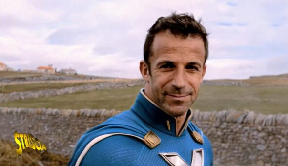 Capitan Alex Del Piero, il supereroe-inviato di Striscia la notizia