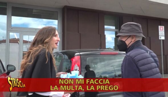 Striscia dalla parte delle donne: la battaglia contro i “furbetti” che occupano senza diritto i parcheggi rosa