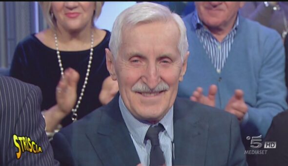 Il saluto di Striscia a Gigi Reggi