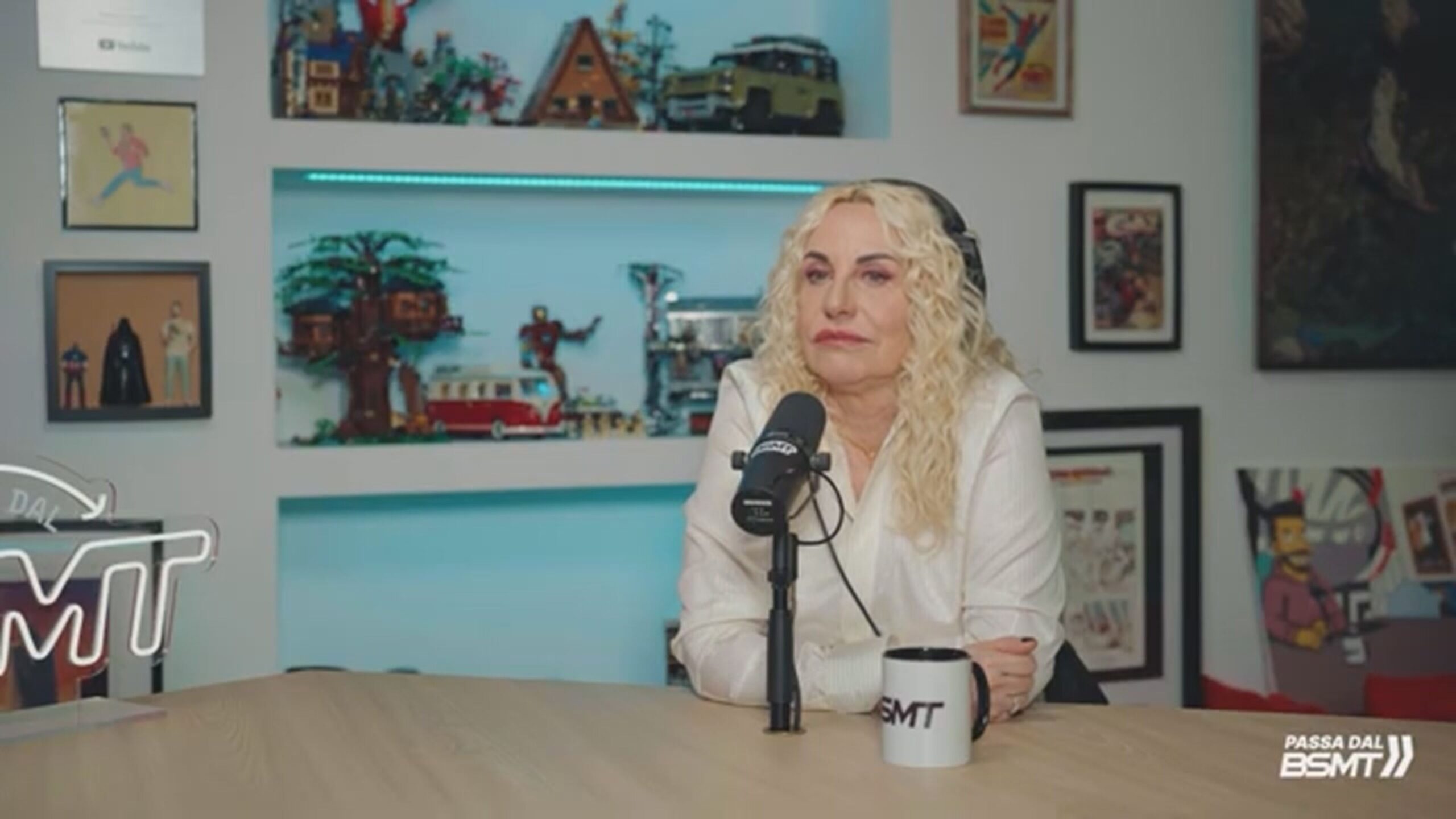 «È stato vergognoso: ero incinta e mi fecero fuori dal programma Rai». Bordata di Antonella Clerici: il video