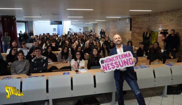 #NonCiFermaNessuno: si chiude la 12esima edizione del tour motivazionale di Luca Abete