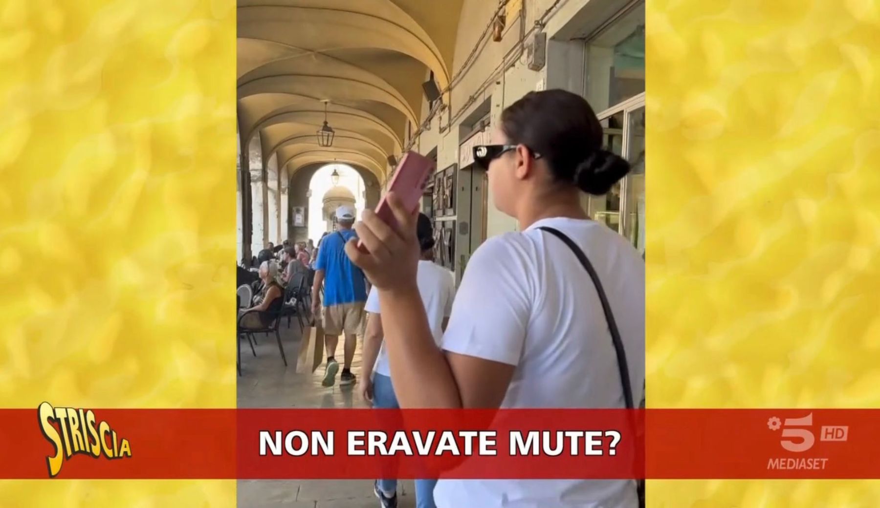 Finte sordomute chiedevano donazioni per falsa beneficienza: condannate dopo l’inchiesta di Striscia
