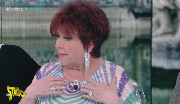 Orietta Berti spiega l'igiene da Fazio: 