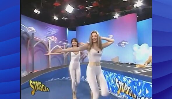 Lo spettacolare stacchetto di Miriana Trevisan e Laura Freddi
