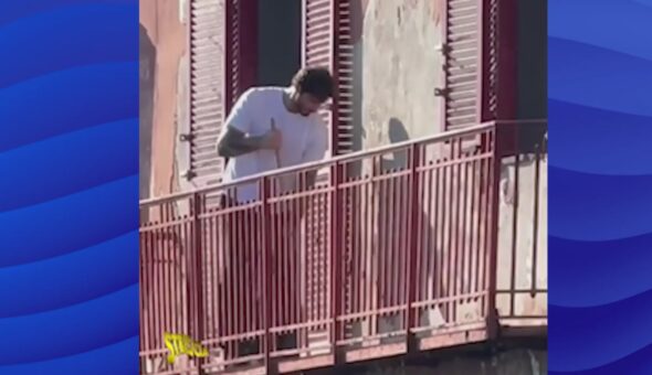 Stefano De Martino: dal balcone di casa a Sanremo è un attimo