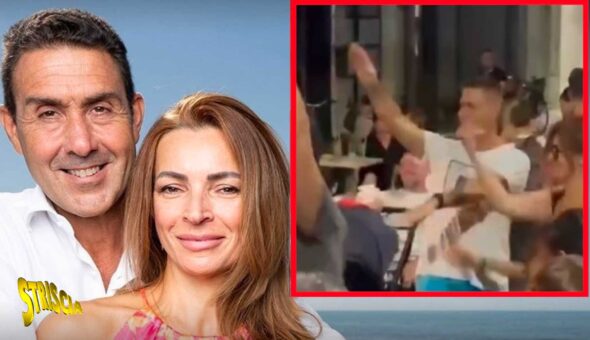 Cantano “Bella Ciao” in strada davanti a Vannacci che accenna un saluto romano, la moglie risponde con il dito medio